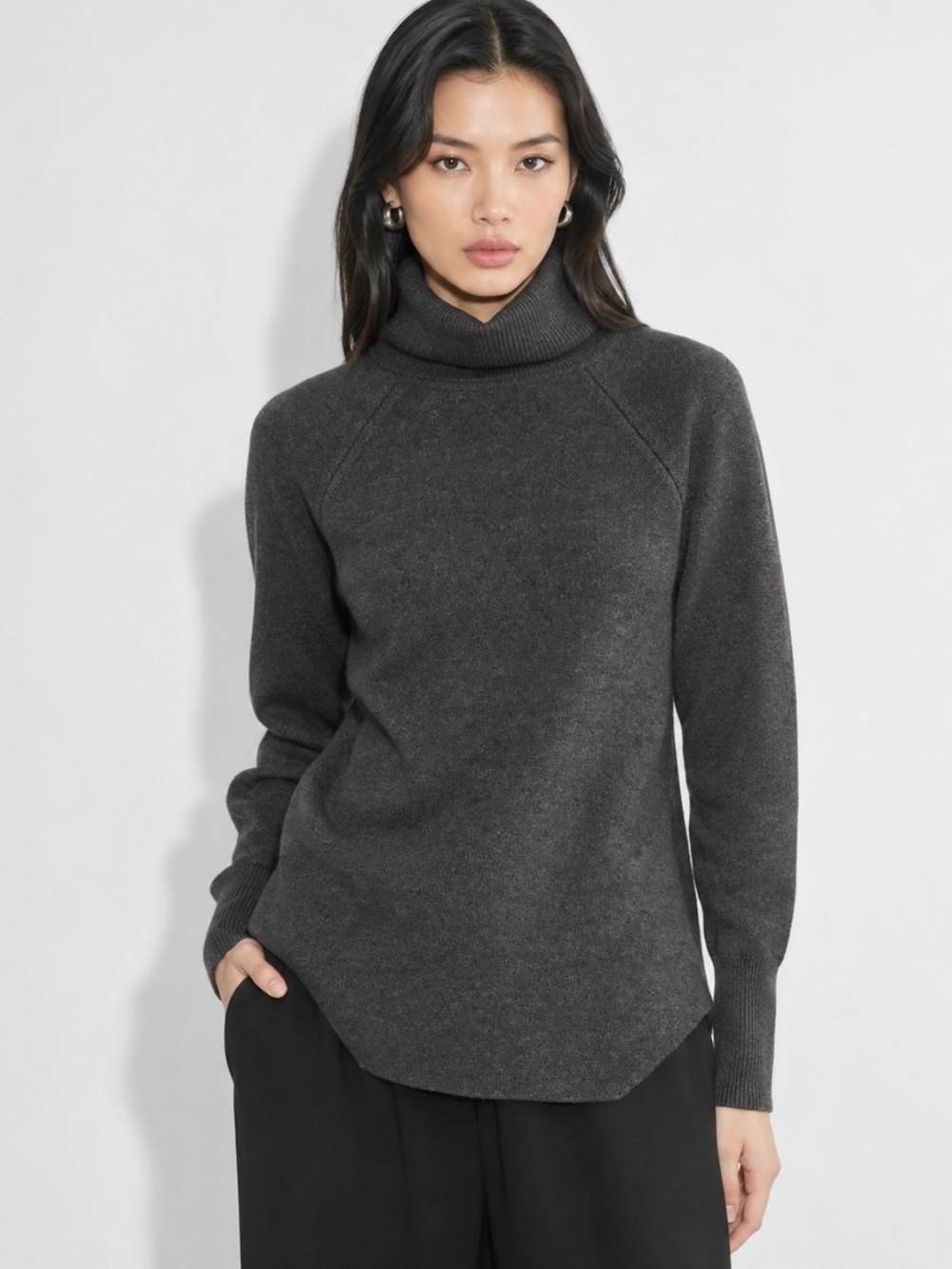 Aritzia WILFRED Free Asianna 100% Wool Grey Funnel Neck Sweater XS